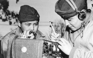 navajo code talkers help secure an allied victory in the pacific during world war 2